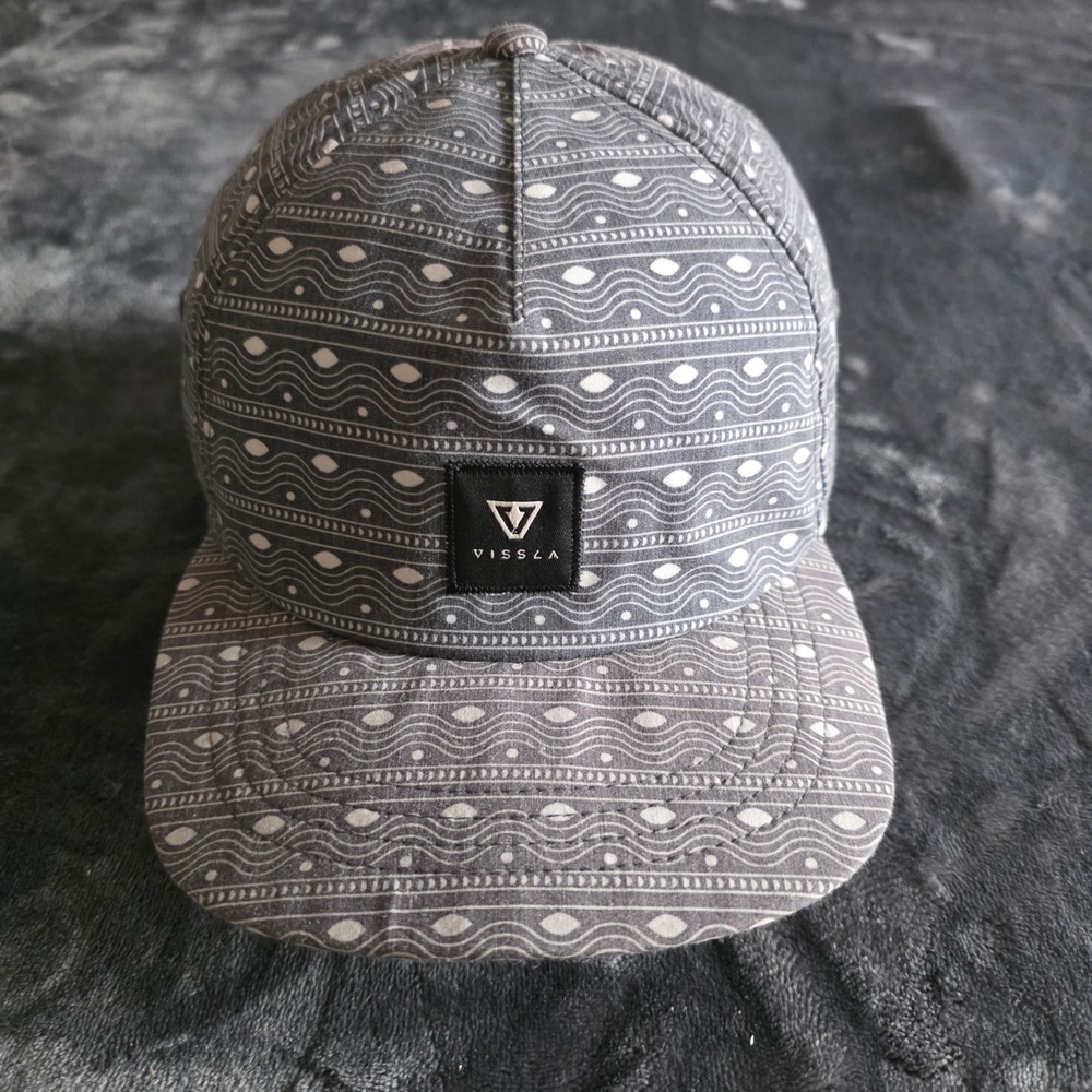 Vissla Gray Geometric Wave Print Packable Foldable Camp Hat Adjustable Strapback